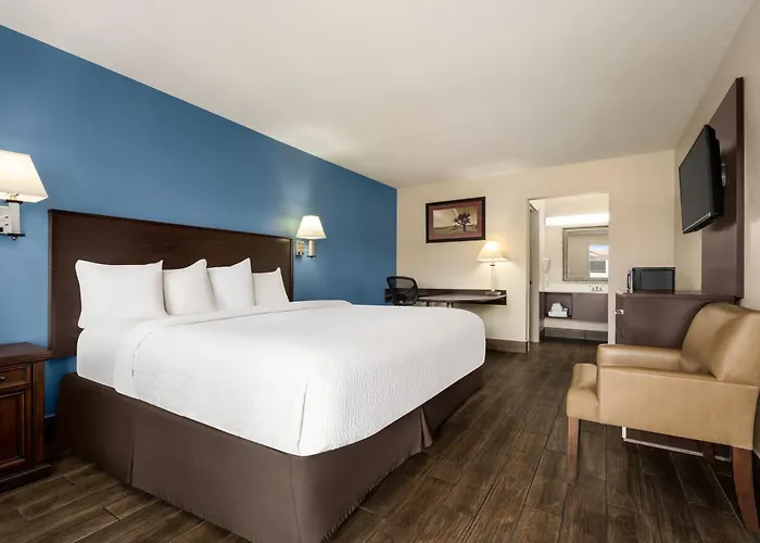 Motel Baymont By Wyndham Kingman