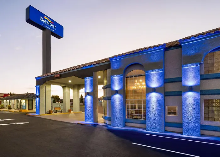 Baymont By Wyndham Motel 2*